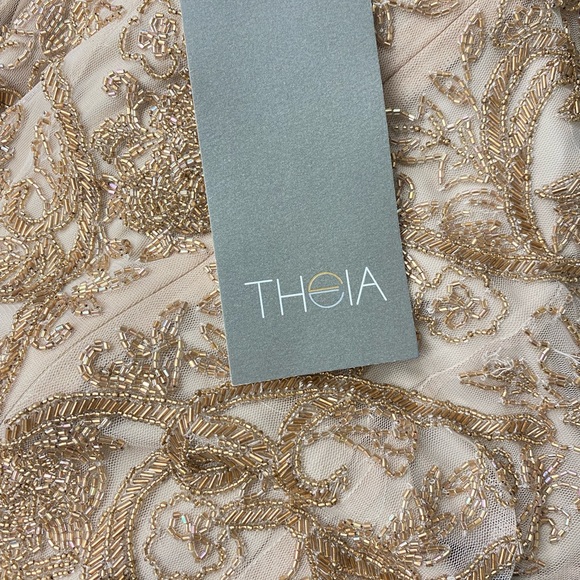 Theia cap sleeves V-Neck fully beaded long gown - Picture 10 of 12